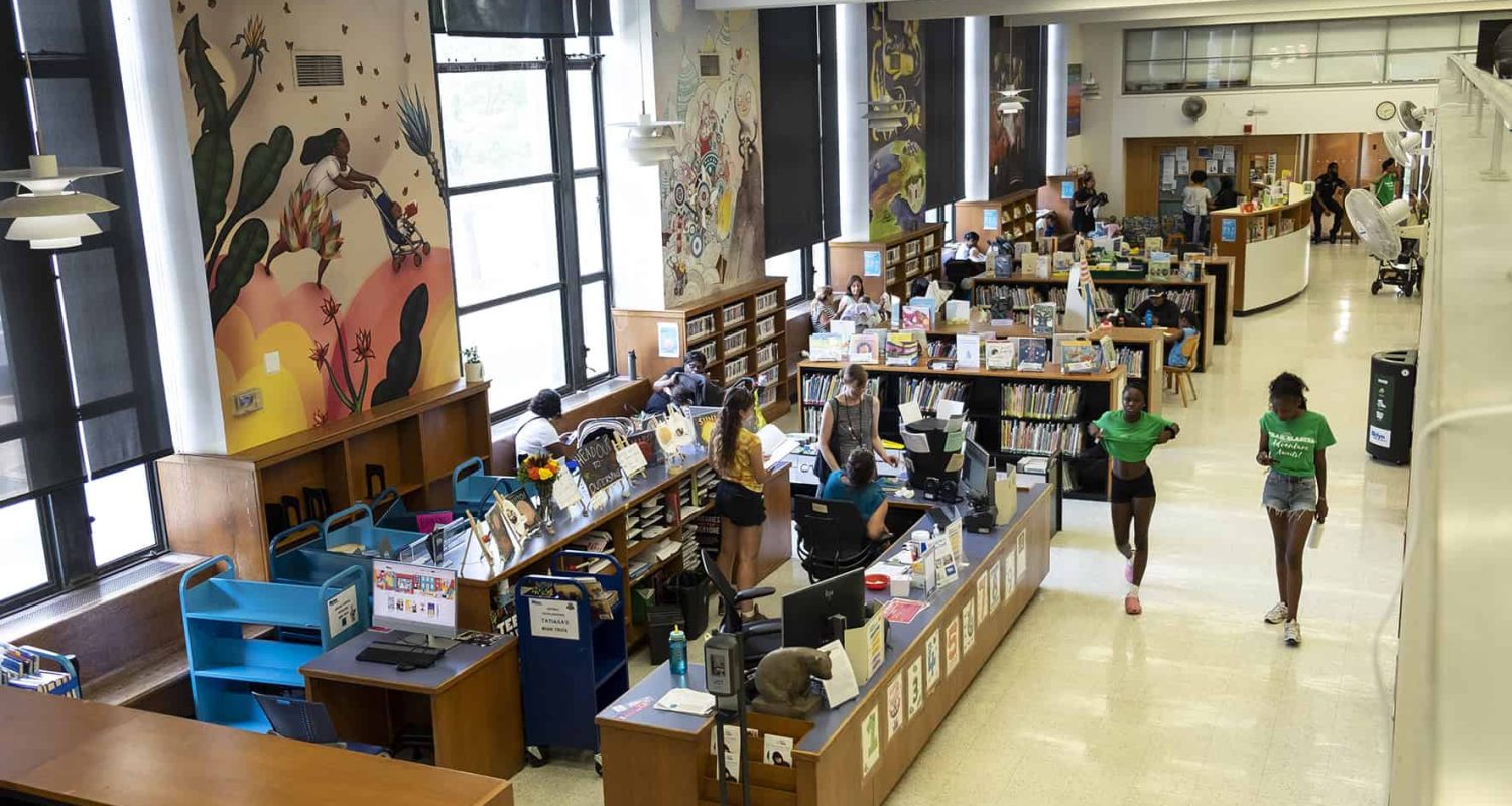 1 bkpl webb Books unbanned